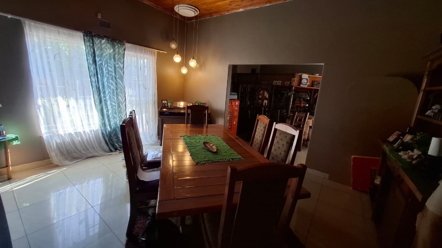 4 Bedroom Property for Sale in Safari Gardens North West